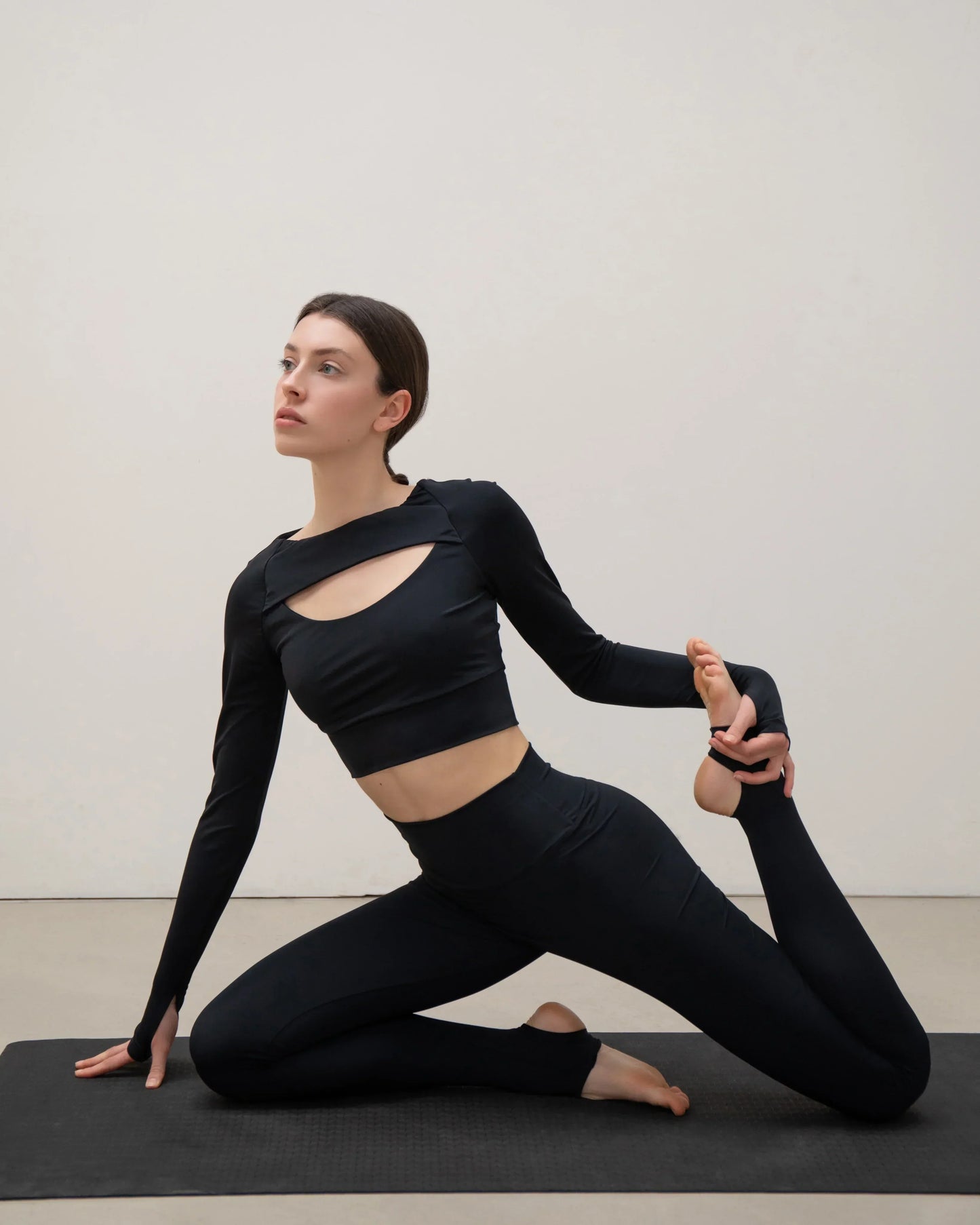 Нigh-waisted leggings Powder